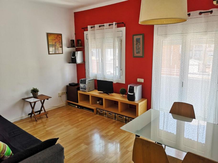A Home In ברצלונה מראה חיצוני תמונה