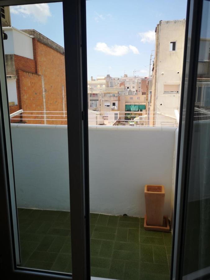A Home In ברצלונה מראה חיצוני תמונה