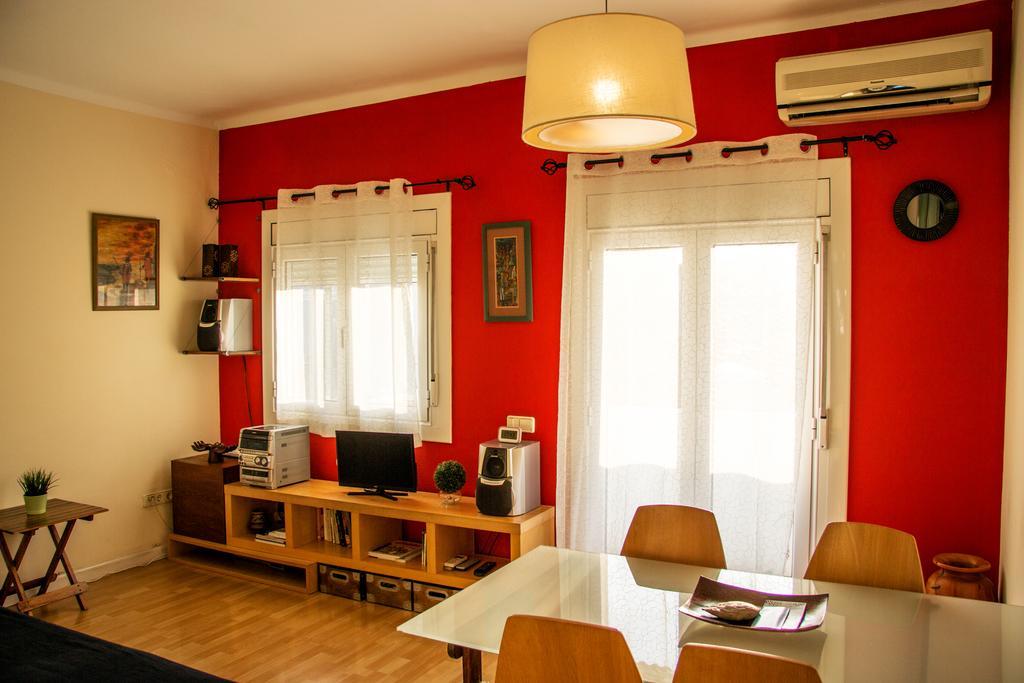 A Home In ברצלונה מראה חיצוני תמונה