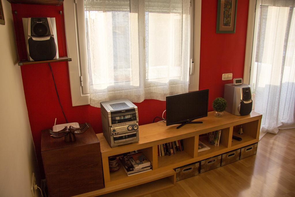 A Home In ברצלונה מראה חיצוני תמונה