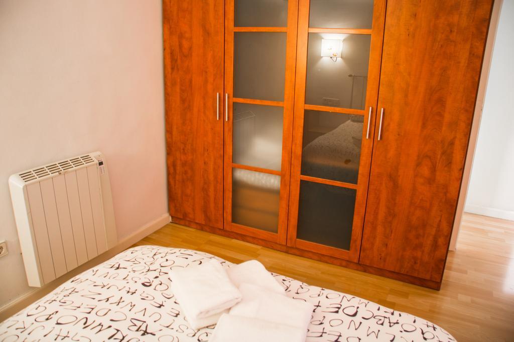 A Home In ברצלונה מראה חיצוני תמונה